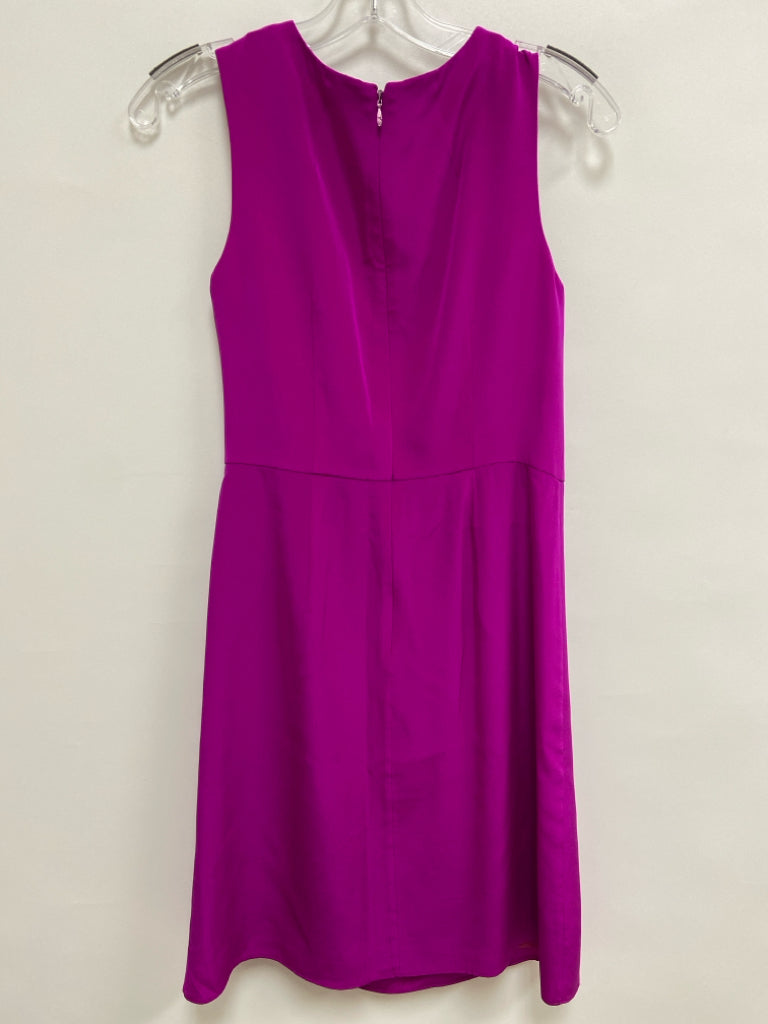 Shoshanna Size 2 Neon Magenta Pleated Sleeveless Ladies Dress