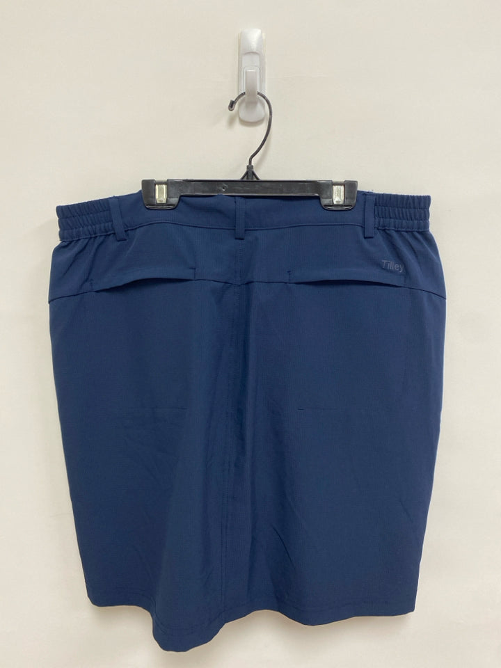 Size L Navy Ladies Skort