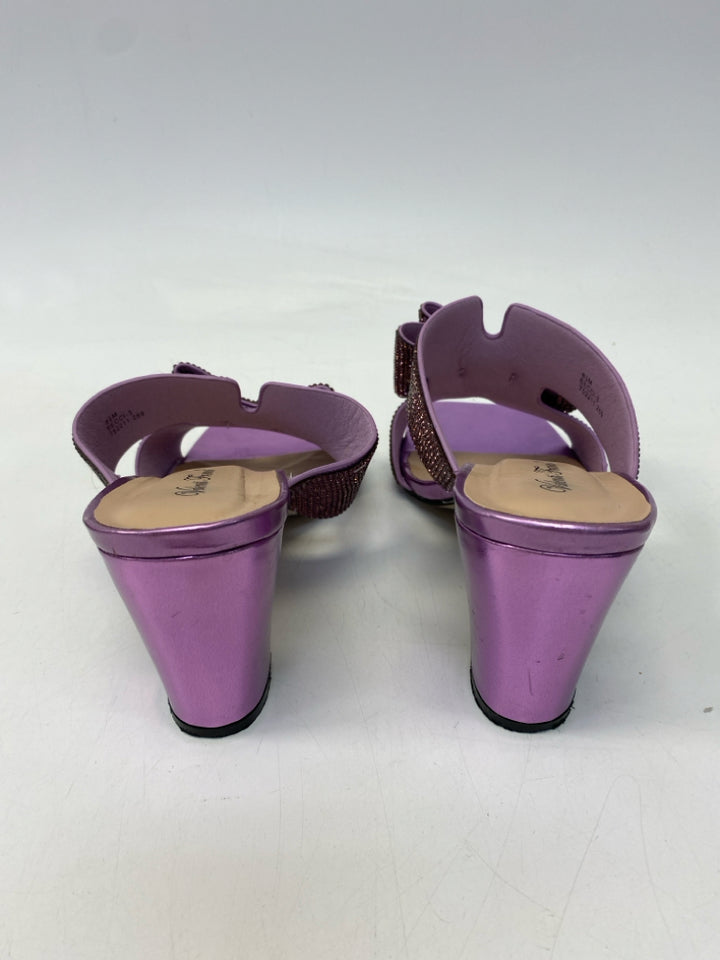Size 8.5 Purple Rhinestone(s) Sandals