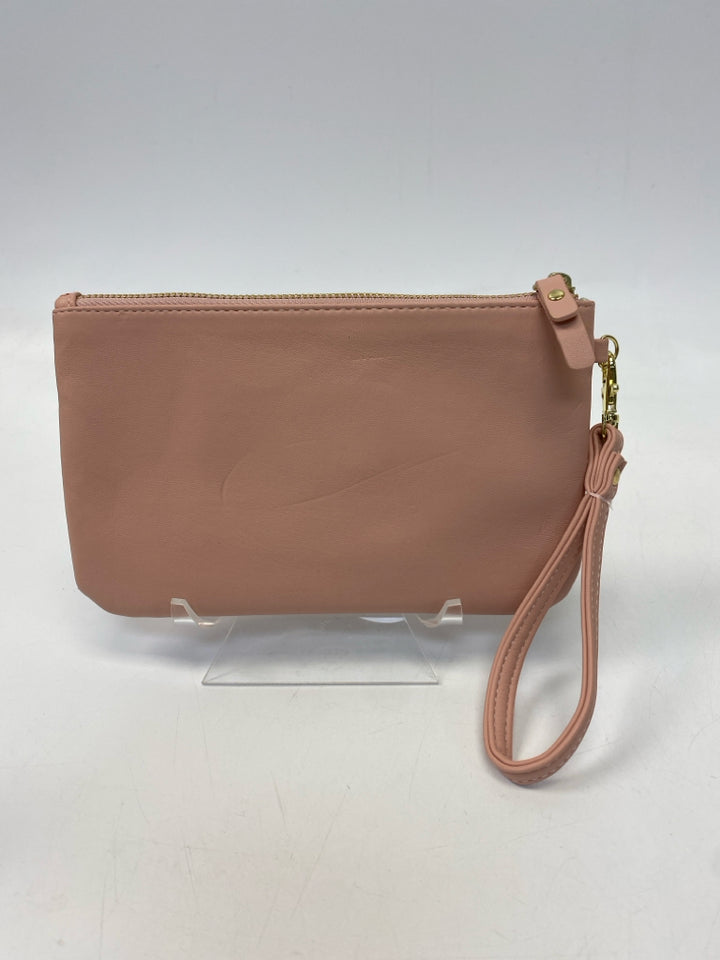 ADRIENNE VITTADINI Pink Wristlet