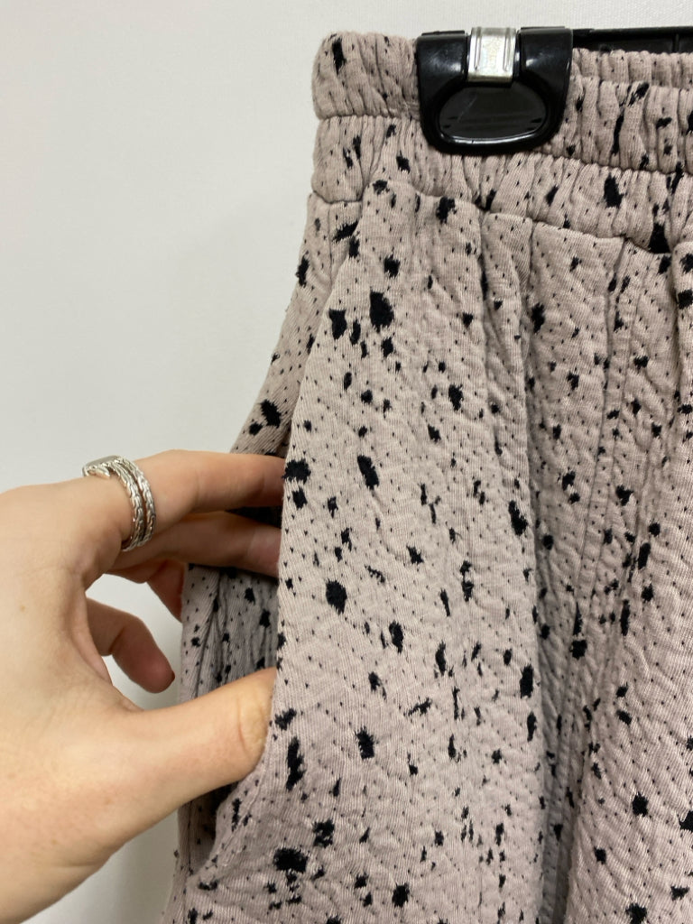 Size S Gray/Black Speckles Cropped Ladies Pants