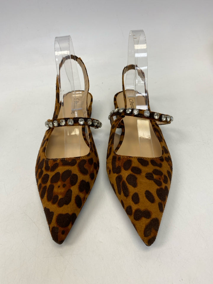 NWOT EU Shoe Size 39.5 Brown Animal Print Flats