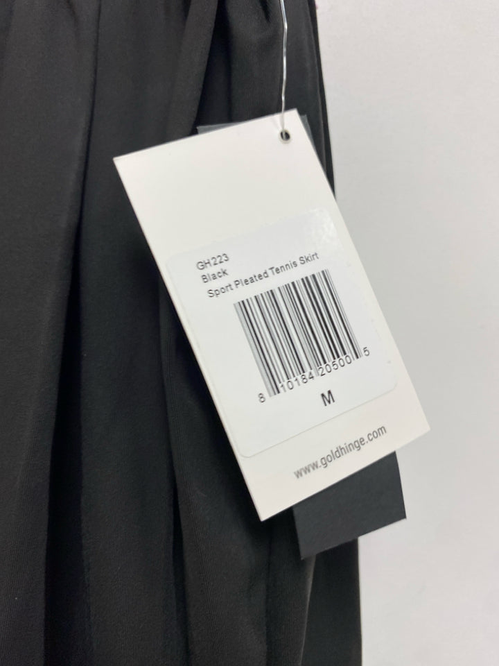 NWT Size M Black White Athletic Skort