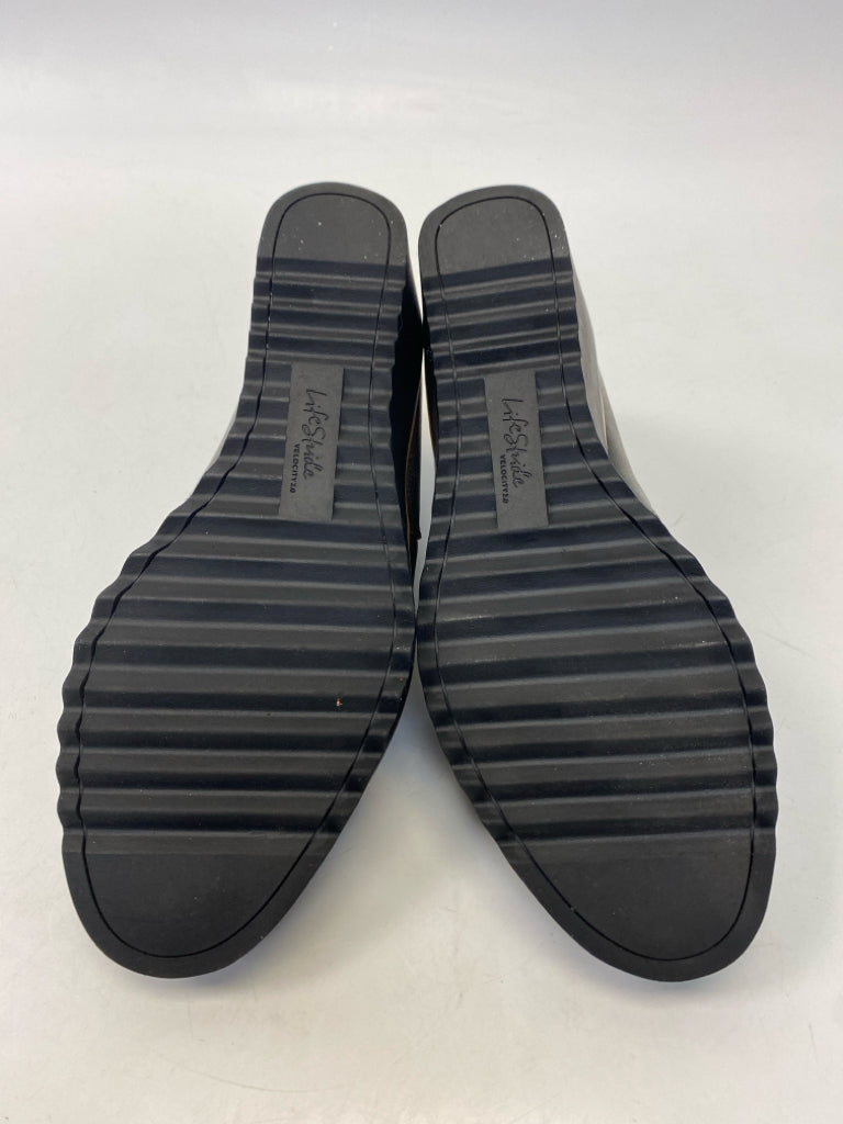 NWOT Life Stride US Shoe Size 8.5 Black Heels