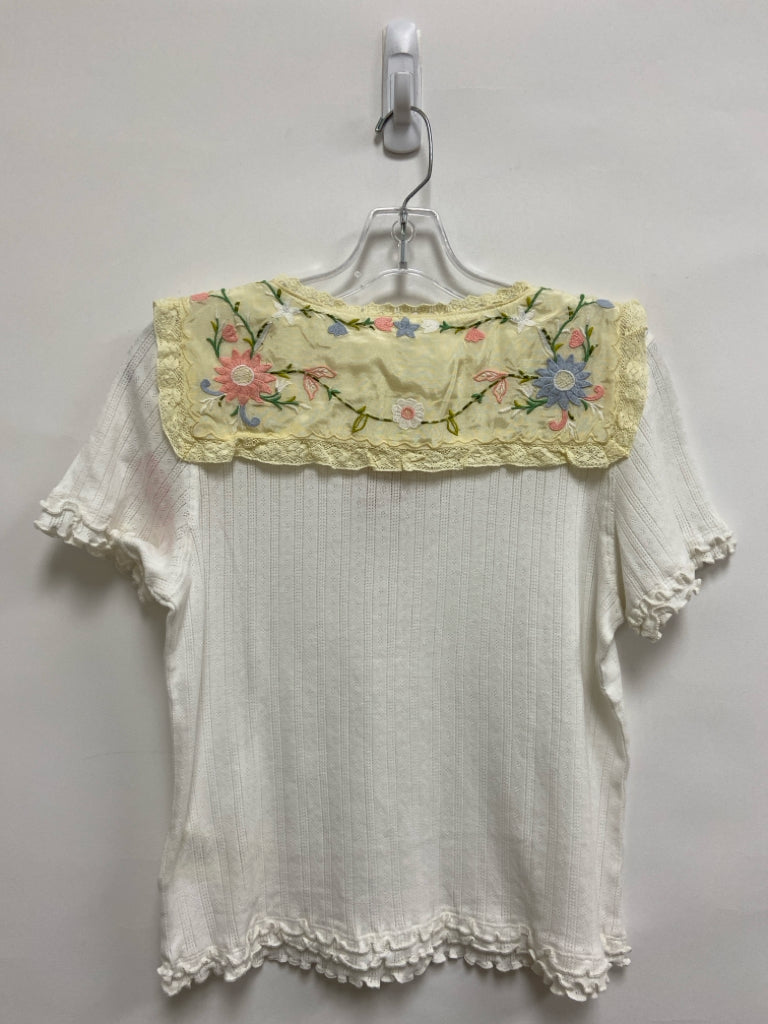 Free People Size M Ivory White Embroidered V Neck Ladies Top