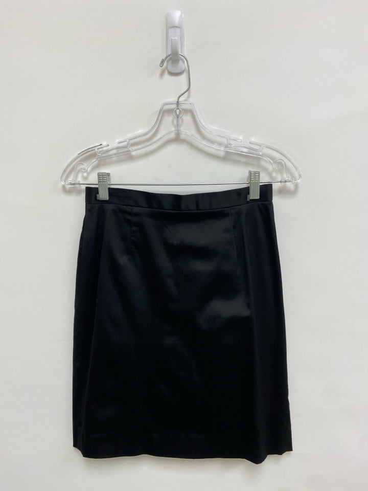 GEMMA KAHNG Size 8 Black Jeweled Button Up Ladies 2pc Skirt