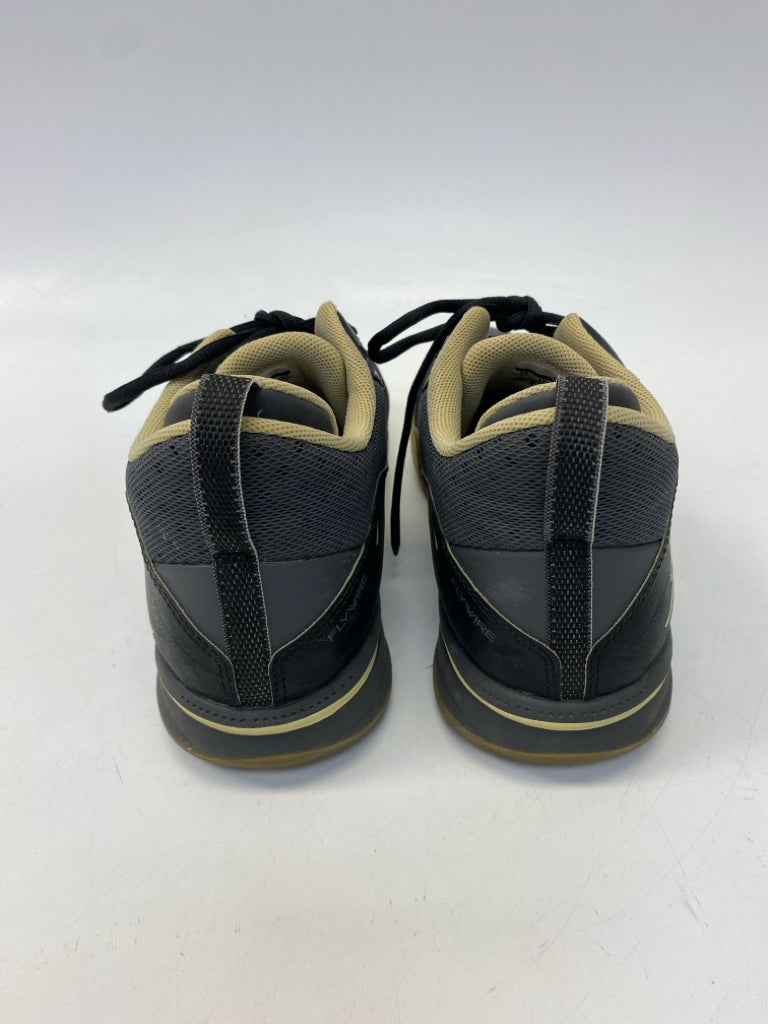 Nike Size 12 Black Gold Lace-Up Men&