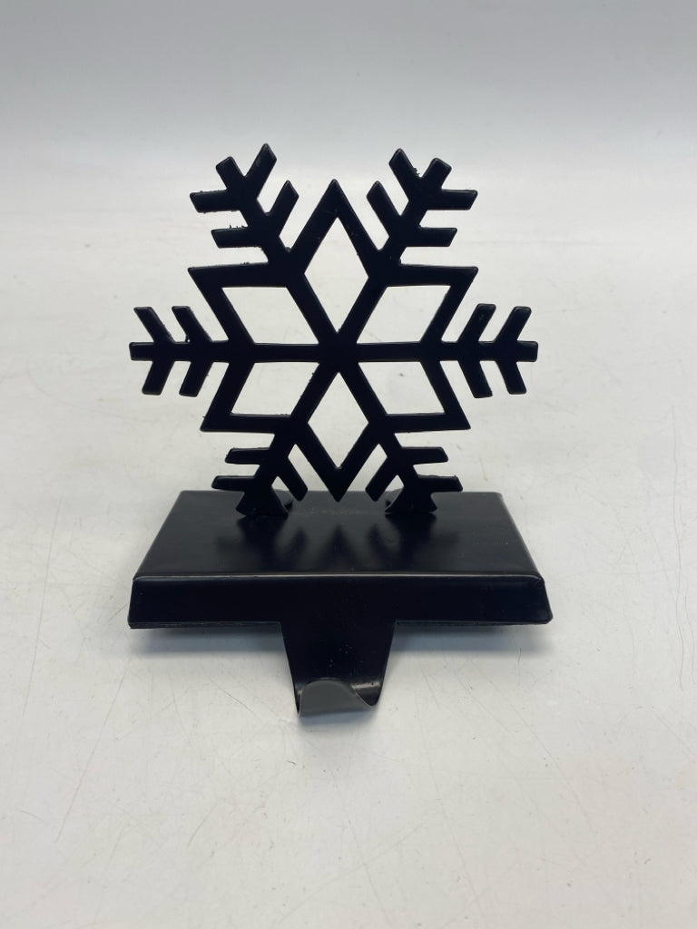 Black Snowflakes Metal Christmas