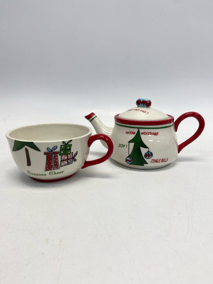 Cream Red/Green Christmas