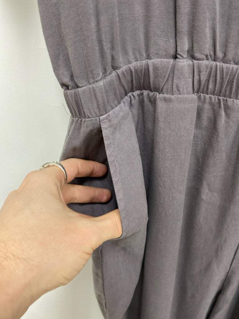 NWT Cloth &amp; Stone Size XS Gray Maxi Ladies Jumpsuit