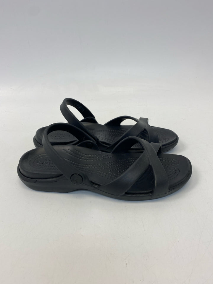 Crocs  Size 9 Black Sandals