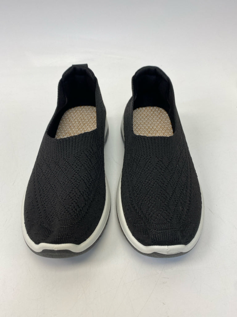 Size 6.5 Black Sneakers