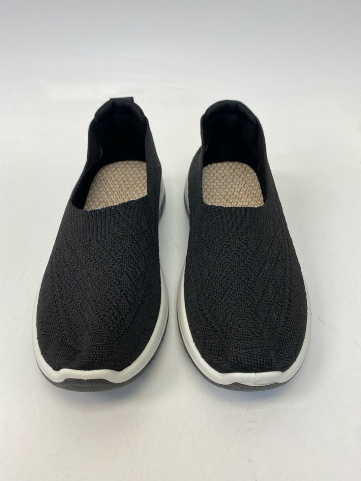 Size 6.5 Black Sneakers