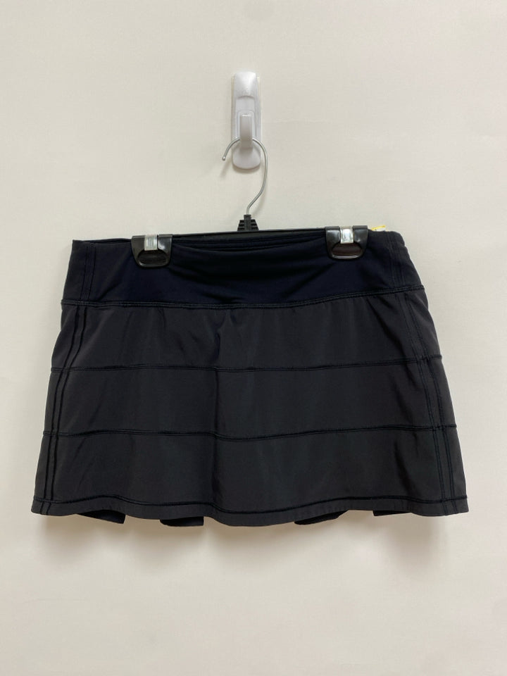 Lululemon Size 6 Black Lines Athletic Skort