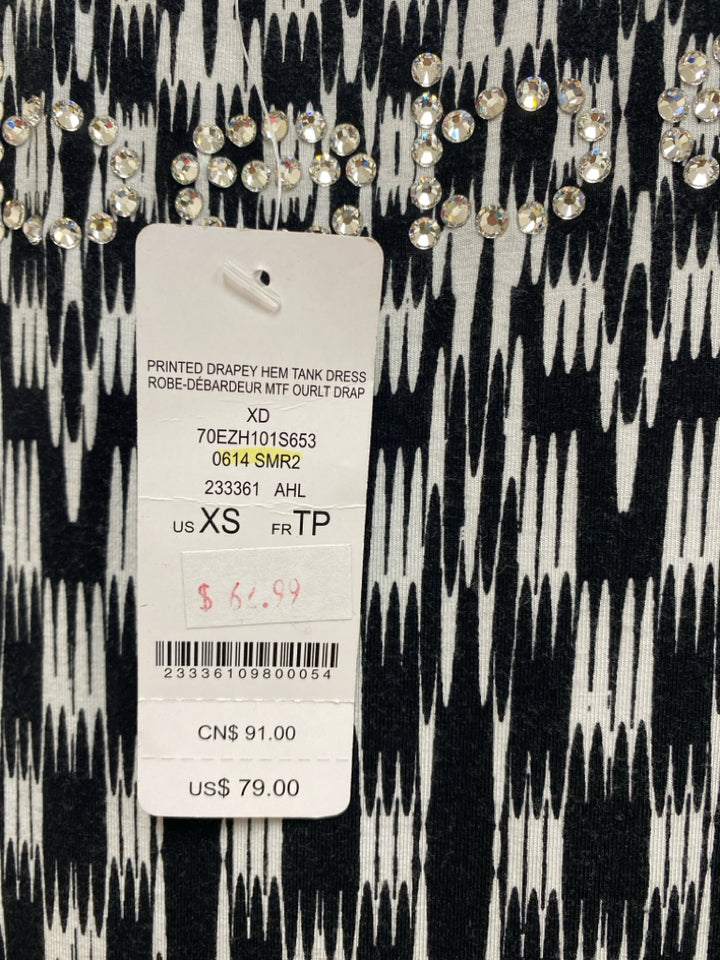 NWT Bebe Size XS Black/White Print Sleeveless Ladies Dress