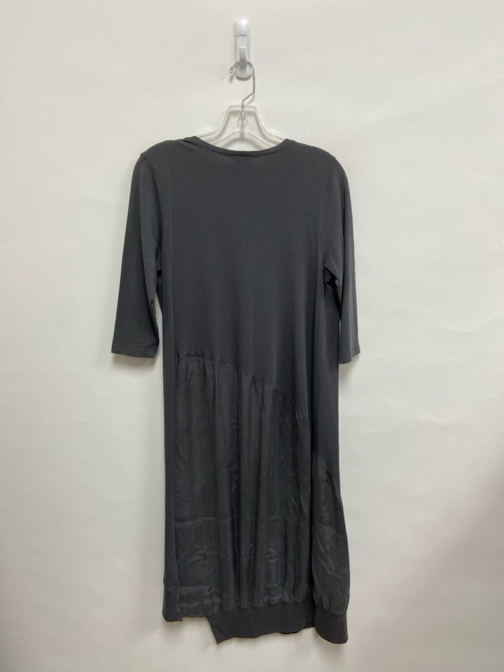 crea concept Size 42 Gray Ladies Dress
