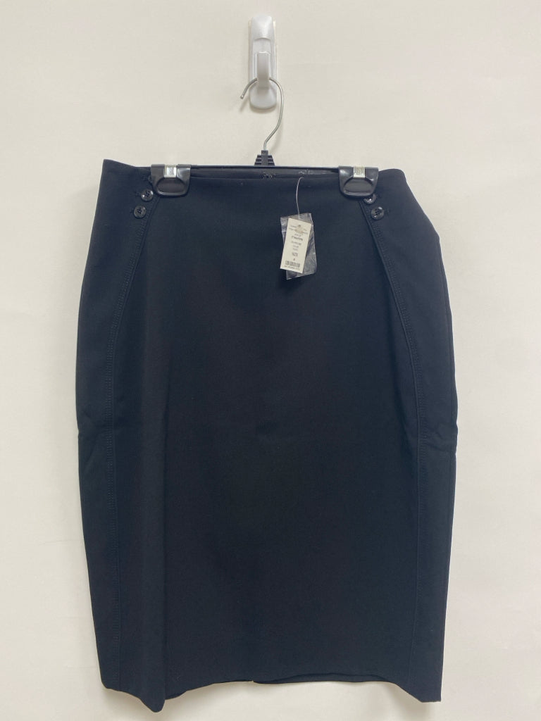 NWT Wht House/Blk Mkt Size 4 Black Buttons Ladies Skirt