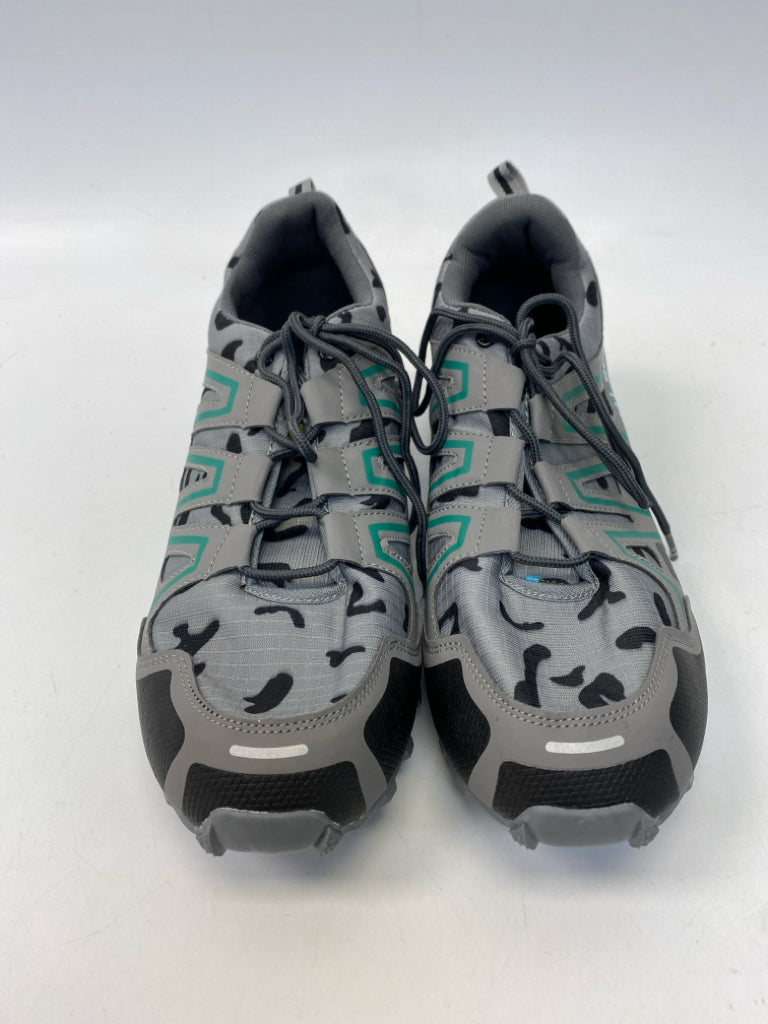 Size 11 Green/Gray Lace-Up Men&