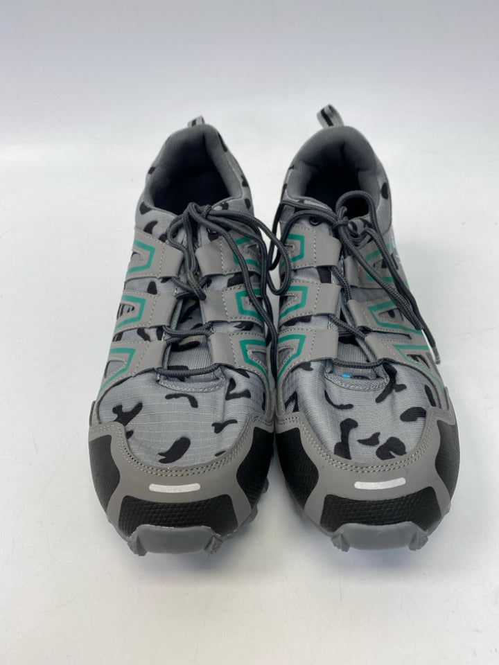 Size 11 Green/Gray Lace-Up Men&