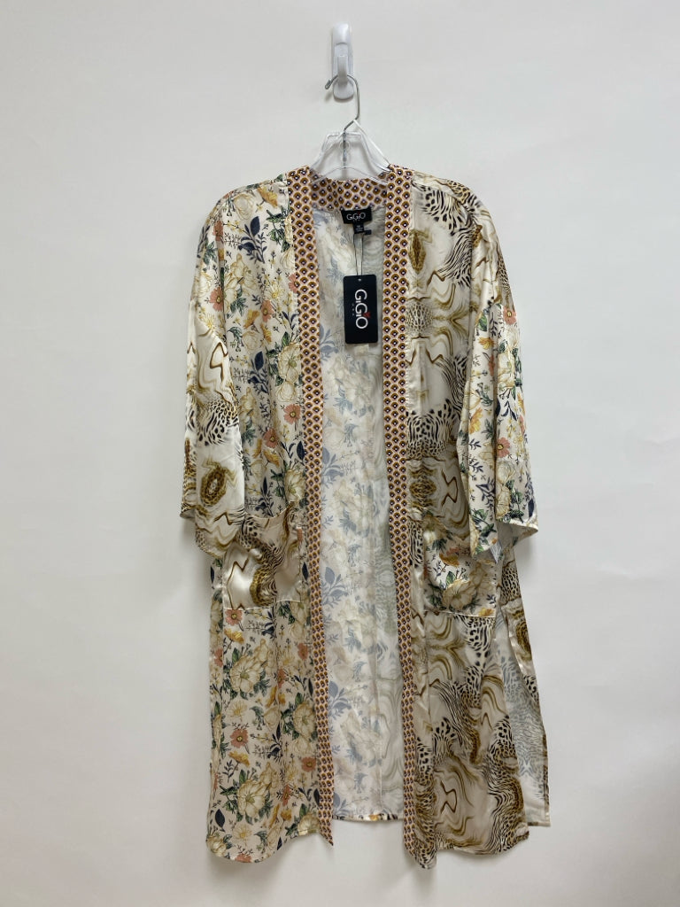 NWT GiGiO Size M Beige Multi Color Flowers Satin Ladies Kimono