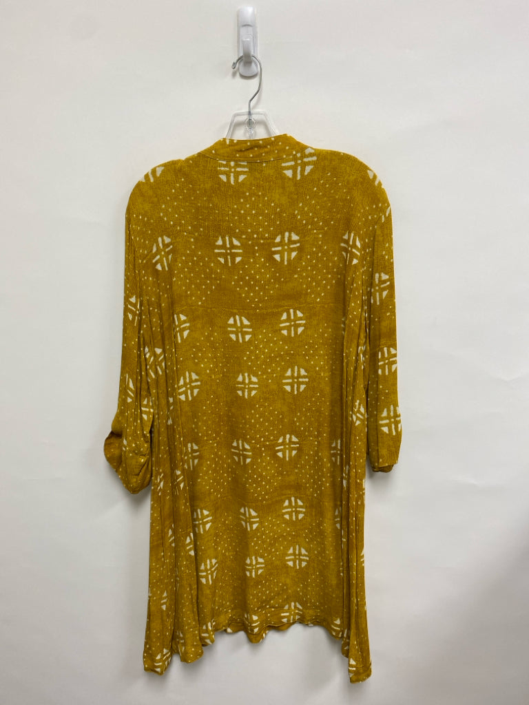JOHN MARK  SIZE  2X Goldenrod Cream Print Plus Size Dress