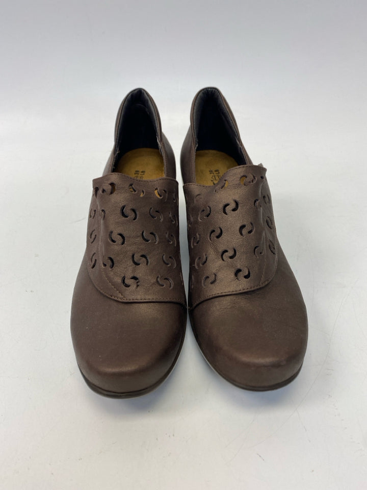 Naot  Size 39 Brown Boots