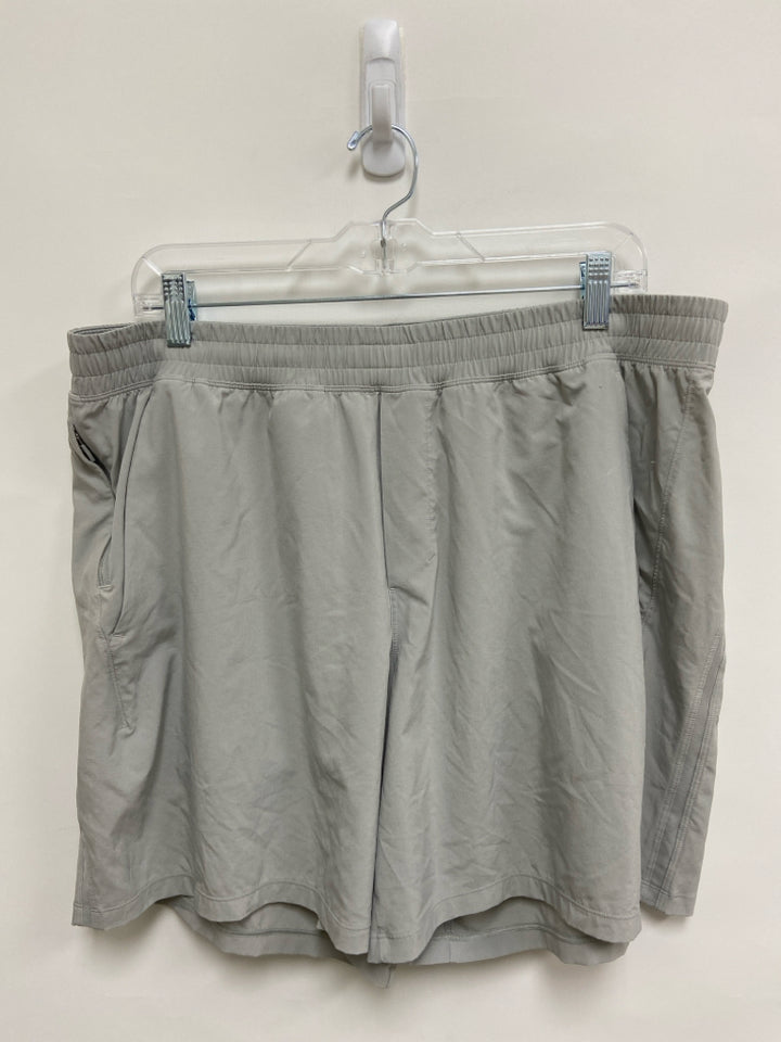 Lululemon Size XXL Gray Men&