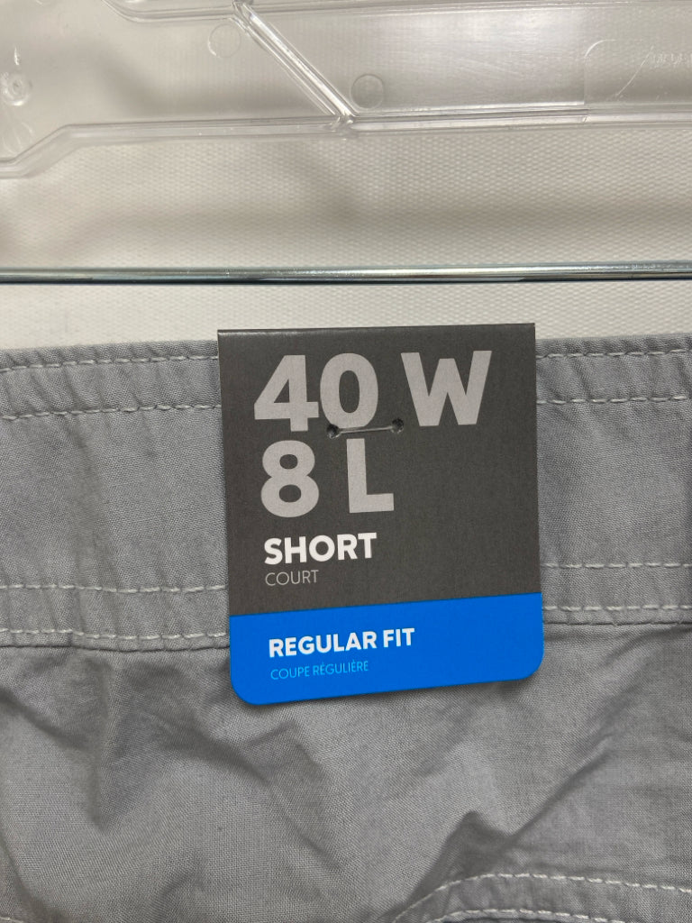 NWT Columbia Size 40 Gray Men&