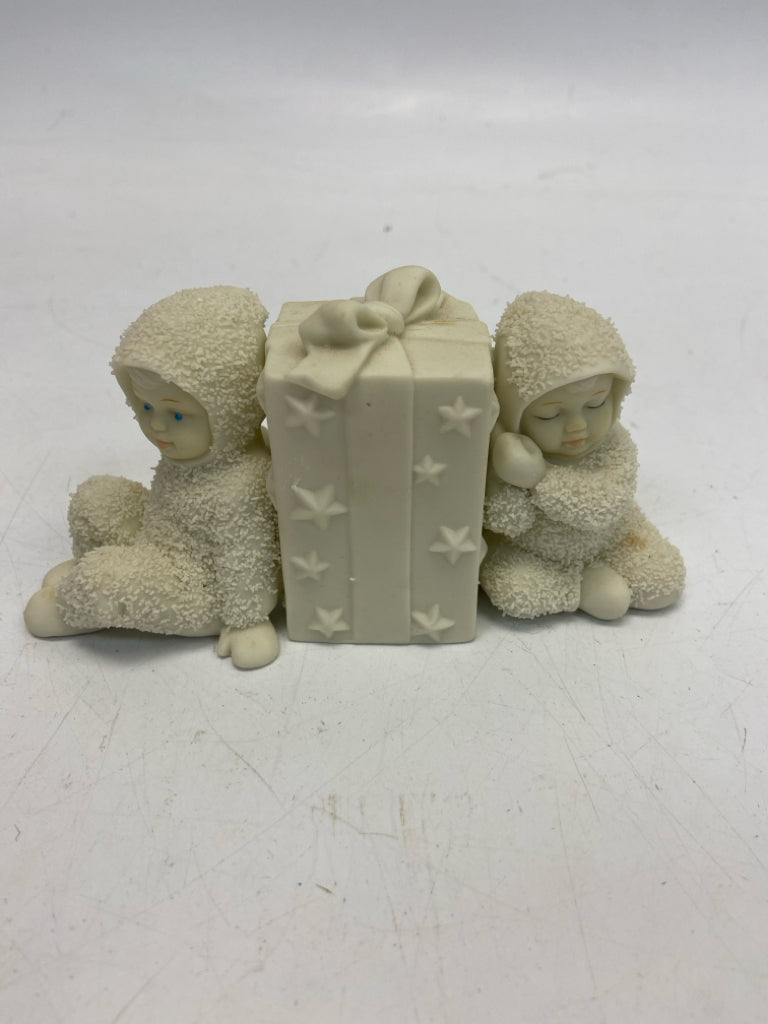 Dept. 56 Snowbabies Christmas