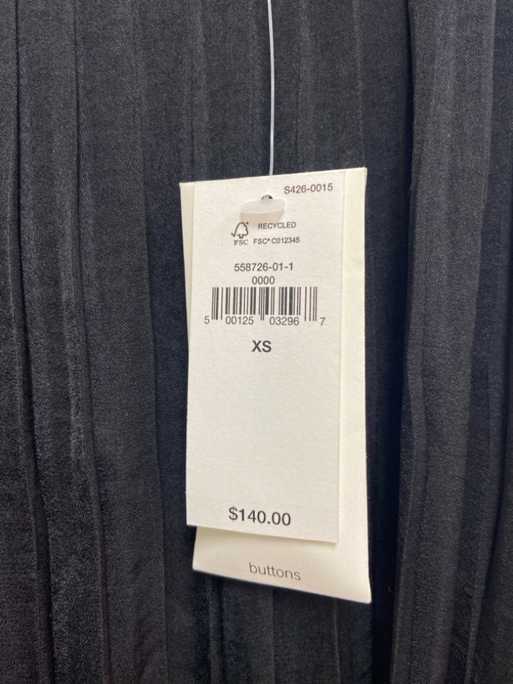 NWT Banana Republic Size XS Black Pleated Sleeveless Ladies Dress