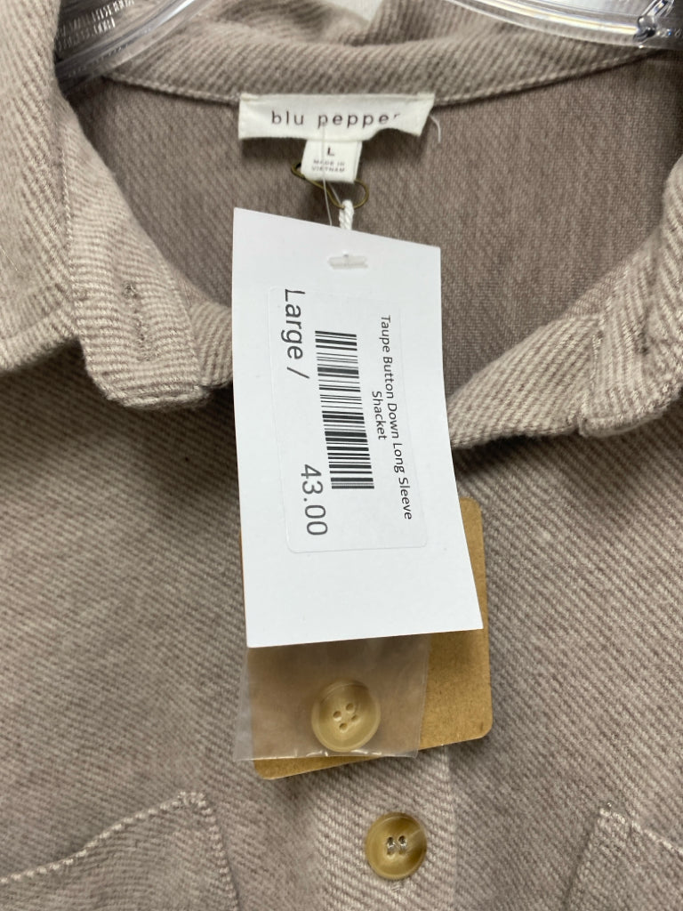 NWT blu pepper Size L Taupe Buttons Long Sleeve Ladies Top
