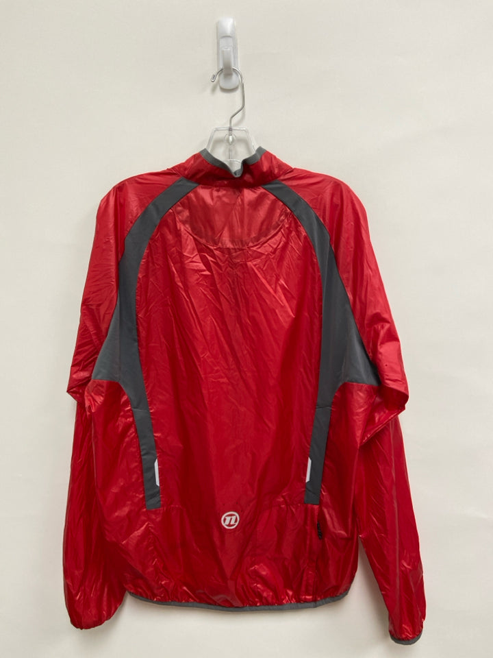 Novara Size L Red Gray Trimmed Zip Down Men&