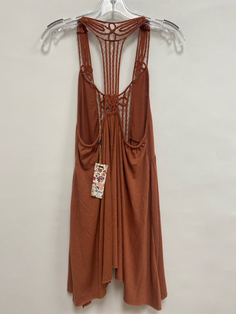 NWT Buckle Size S Rust Sleeveless Ladies Top