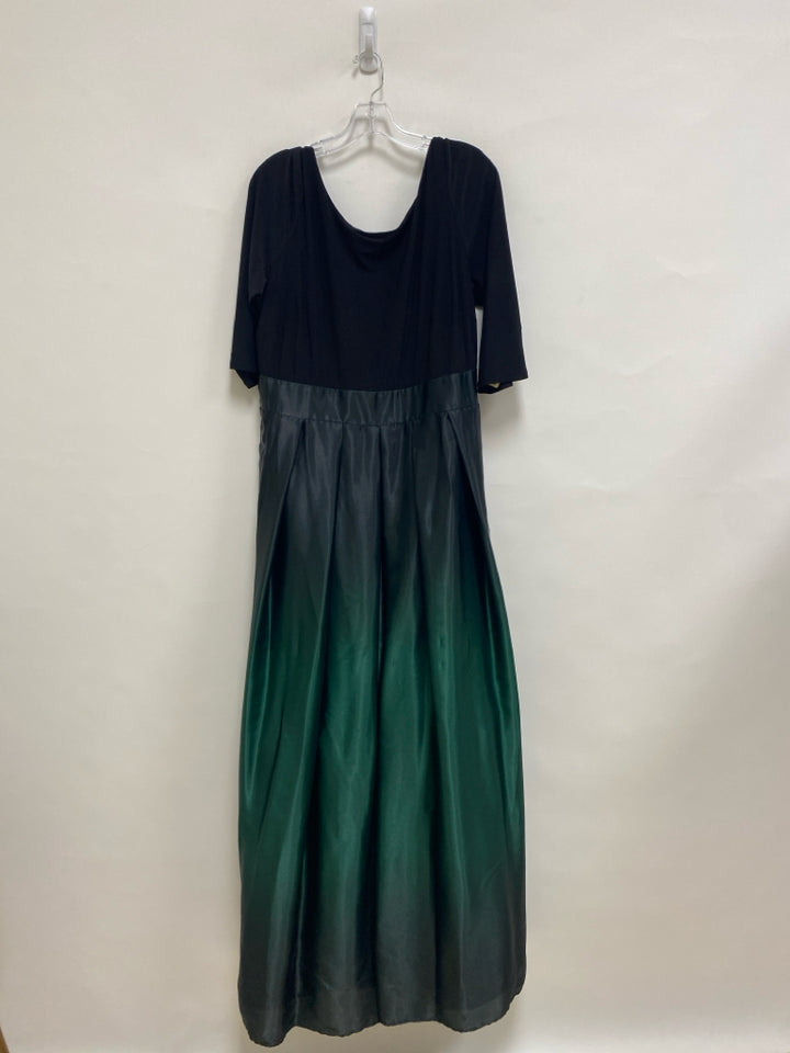 Size 18W Black Green Maxi Satin Plus Size Dress