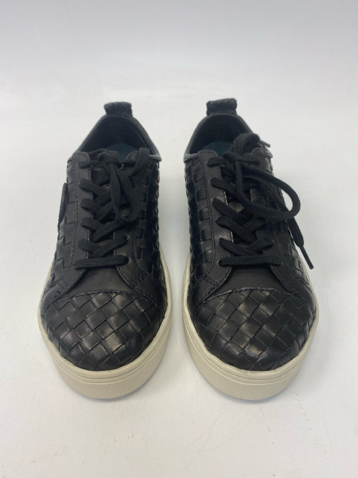 NWOT Brighton  Size 8.5 Black Woven Sneakers