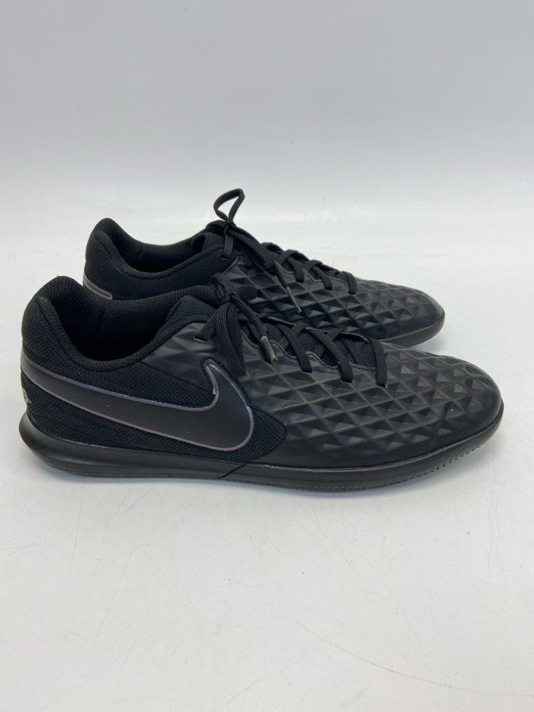 Nike Size 9.5 Black Men&