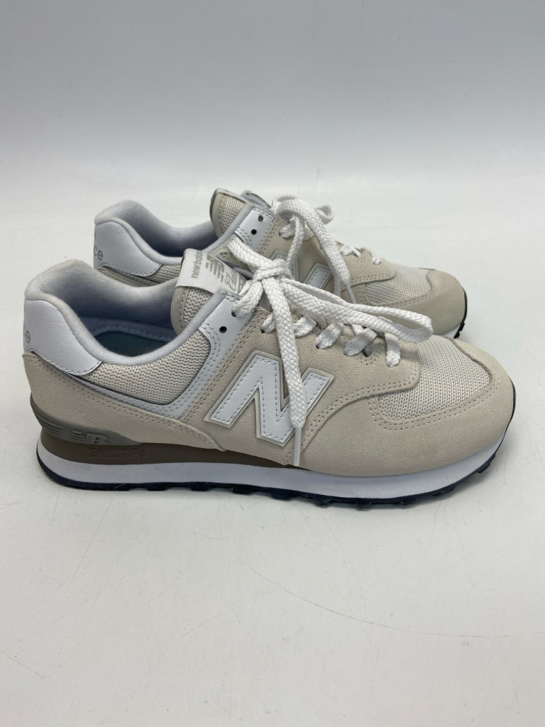 New Balance  Size 8 Beige White Lace-up Sneakers