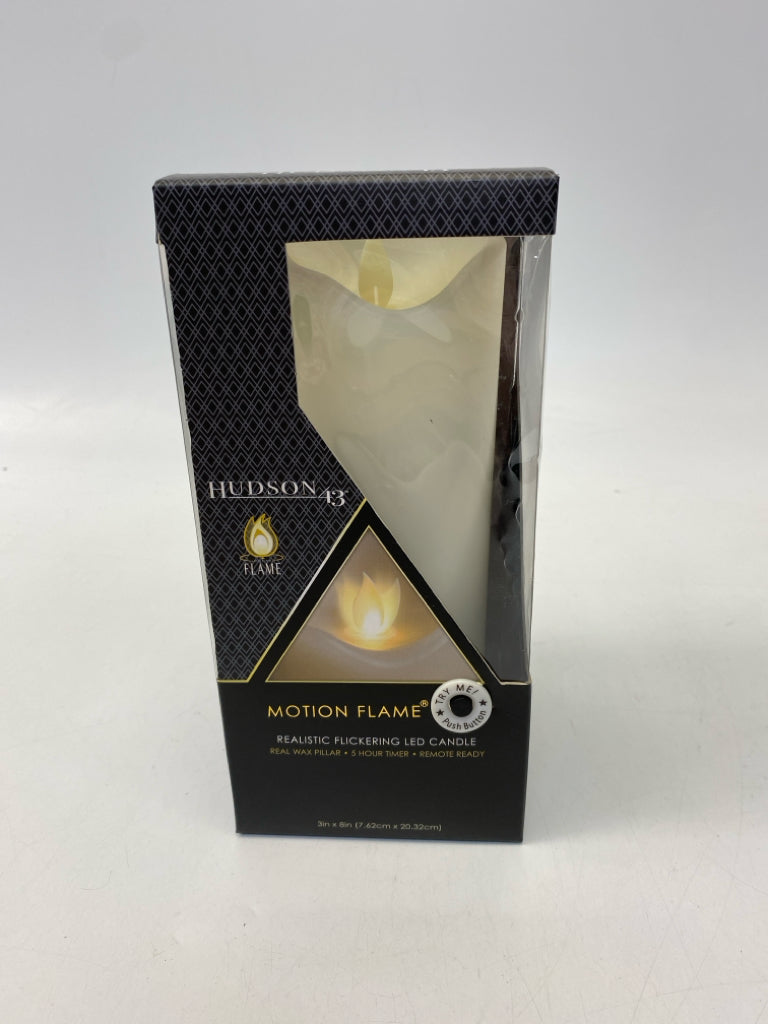 NEW/BOX Cream Candle