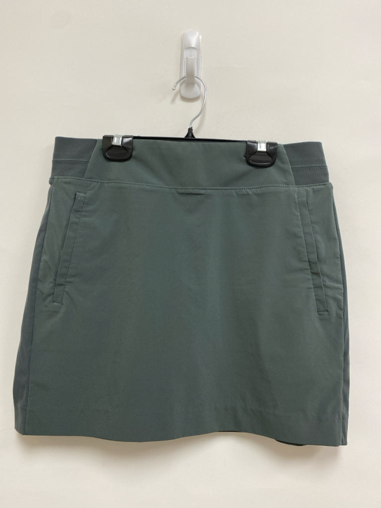 Athleta Size 8 Dark Seafoam Athletic Skort