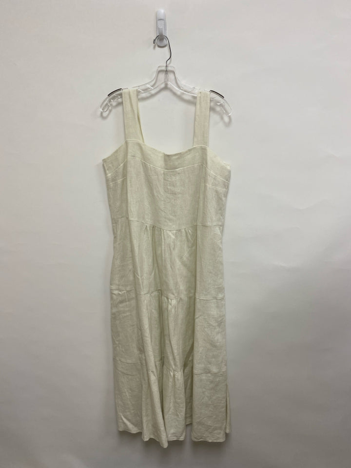 Size L White Sleeveless Linen Ladies Dress