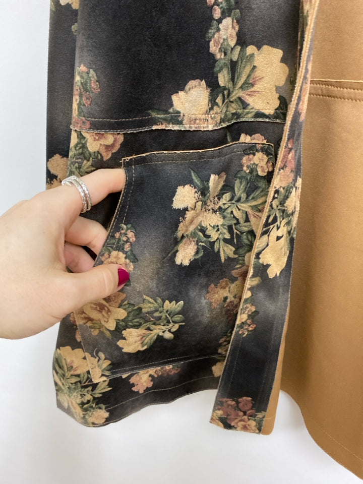 NWT Solitaire Size XL Black Tan/Green Floral Drape Suede Ladies Jacket