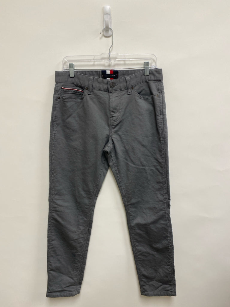 Tommy Hilfiger Size 30 Gray Men&