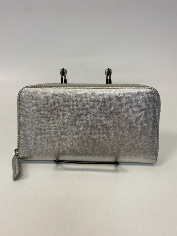 Talbots Silver Metallic Wallet