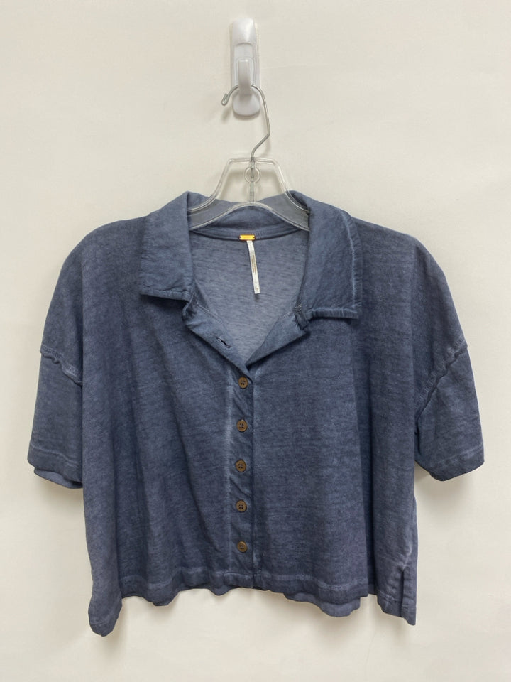 Free People Size XS Faded Navy Cropped Ladies Top