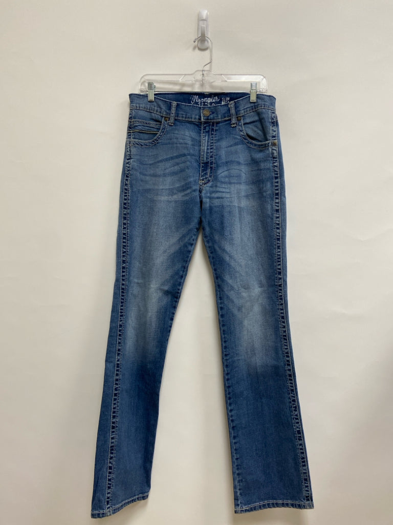 Wrangler Size 33 Faded Blue Men&