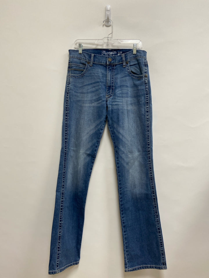 Wrangler Size 33 Faded Blue Men&