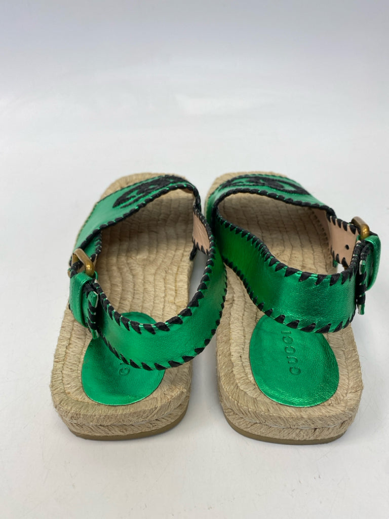 Gucci  Size 39 Green Black Logo Leather Sandals