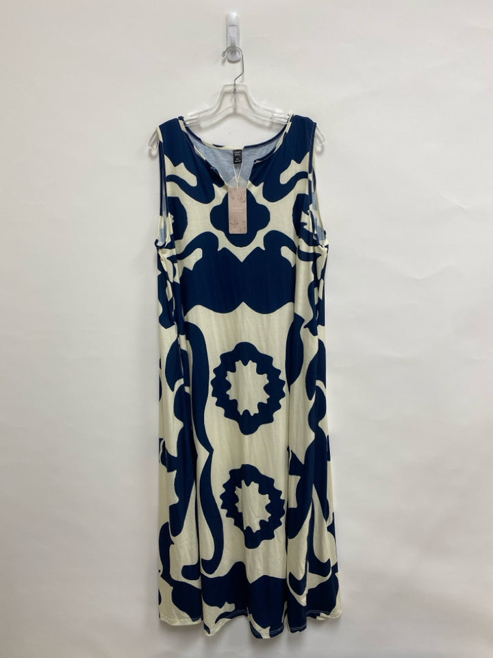 NWT EMERY ROSE  SIZE  2X Cream Navy Shapes Maxi Plus Size Dress
