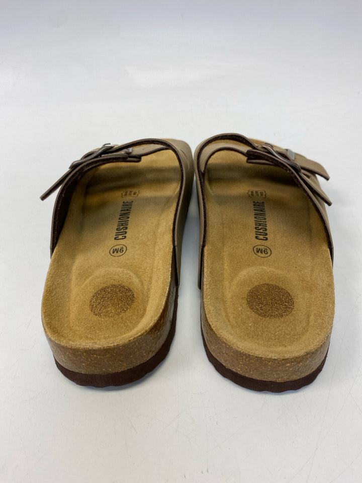 Cushionaire  Size 9 Brown Sandals