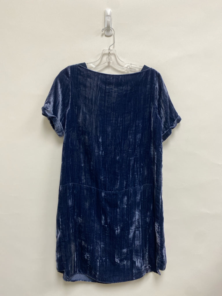 Floreat Size XS Blue Short Sleeve Ladies Dress